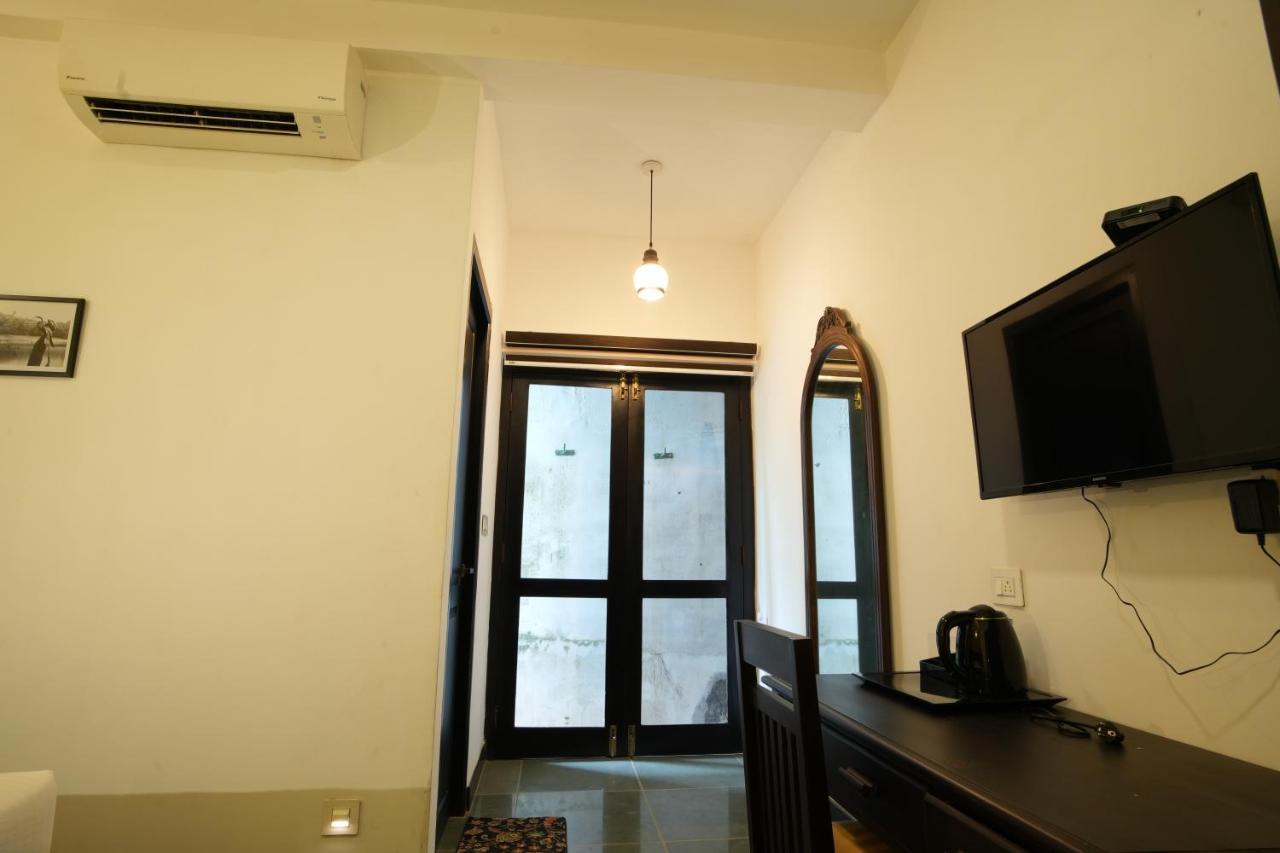 Hotel The Sunset Bay Fort Kochi Esterno foto